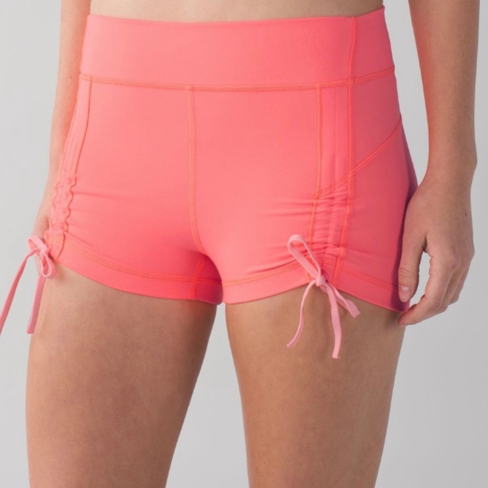 Lululemon Liberty Short
